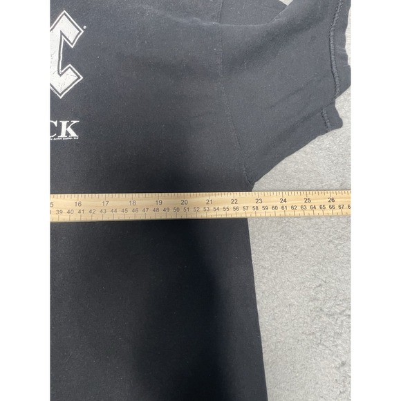 Vintage 2005 ACDC "Back In Black" T-shirt Mens XL Rock Metal Concert Band - Picture 6 of 12
